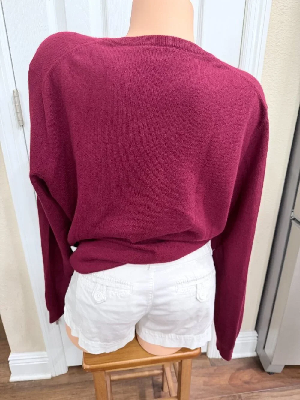 J.Crew 100% Cashmere V-Neck Sweater Large Berry Red Burgundy Soft Luxury Knit